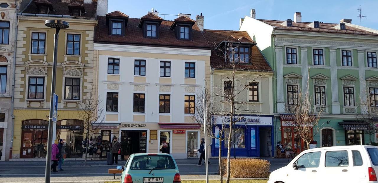 Apartament Luna City Apartman Sopron Zewnętrze zdjęcie